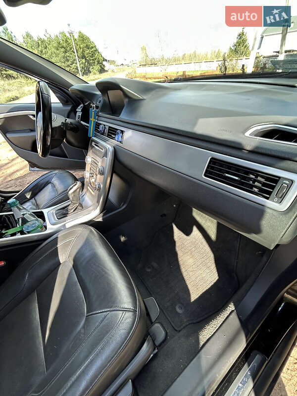 Универсал Volvo V70 2014 в Гайвороне
