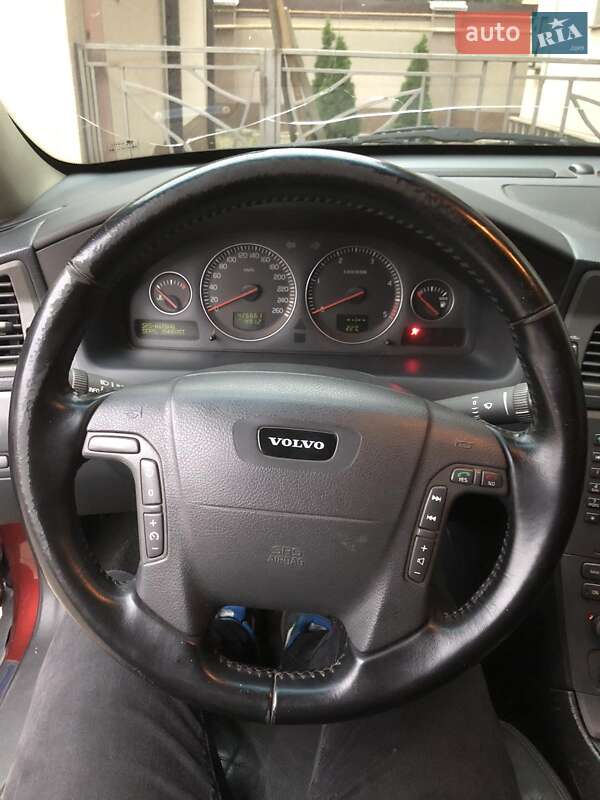 Универсал Volvo V70 2002 в Одессе