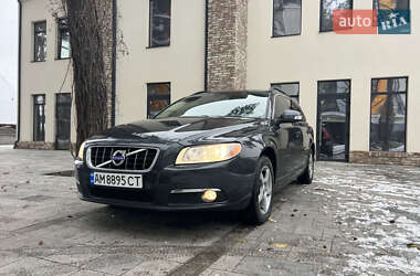 Универсал Volvo V70 2011 в Киеве