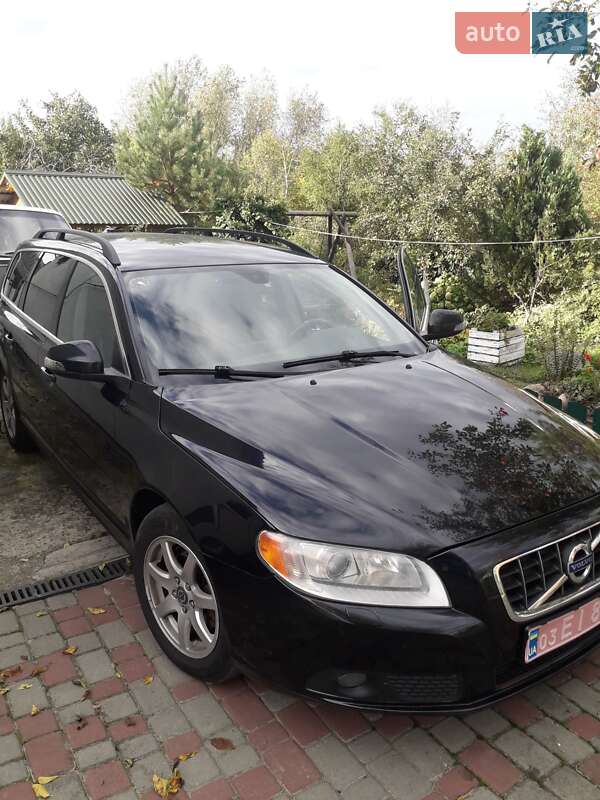 Volvo V70 2010