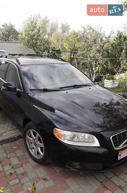 Универсал Volvo V70 2010 в 