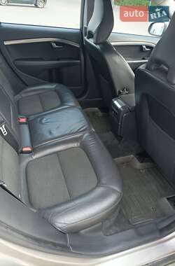 Универсал Volvo V70 2011 в 