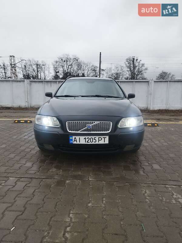 Volvo V70 2005