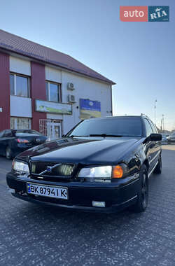 Універсал Volvo V70 1998 в Рівному