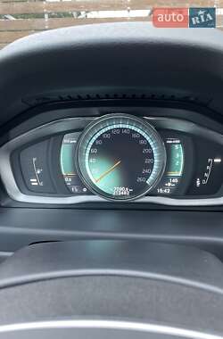 Універсал Volvo V70 2015 в 