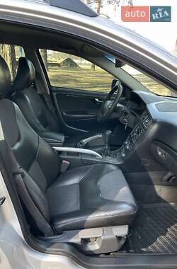 Универсал Volvo V70 2001 в Киеве