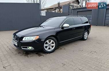 Универсал Volvo V70 2010 в 