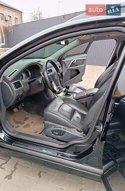 Универсал Volvo V70 2010 в 