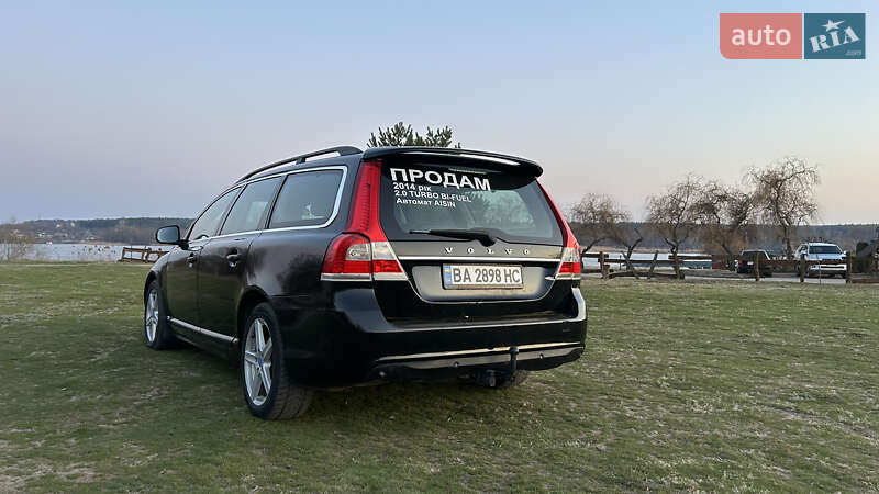 Универсал Volvo V70 2014 в Гайвороне