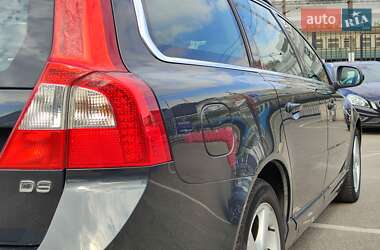 Универсал Volvo V70 2011 в 
