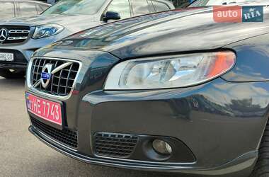 Универсал Volvo V70 2011 в 