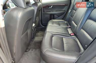 Универсал Volvo V70 2011 в 