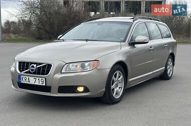 Універсал Volvo V70 2010 в Житомирі