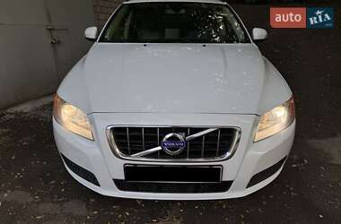 Універсал Volvo V70 2010 в 