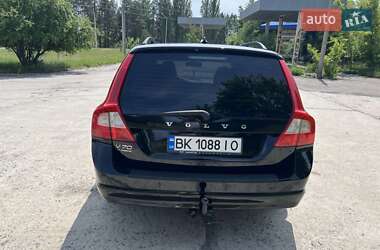 Универсал Volvo V70 2011 в 