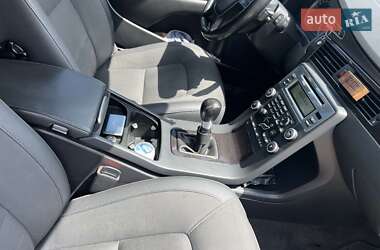 Универсал Volvo V70 2011 в 