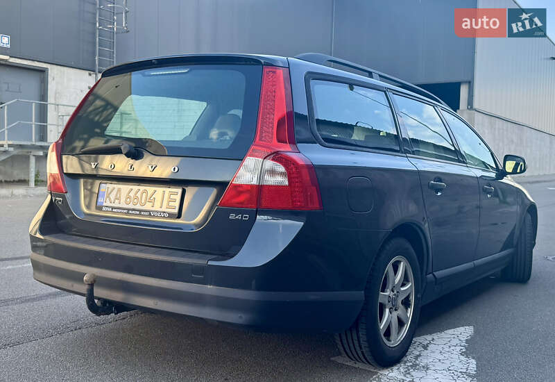 Универсал Volvo V70 2009 в Киеве