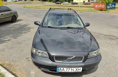 Универсал Volvo V70 2002 в Киеве
