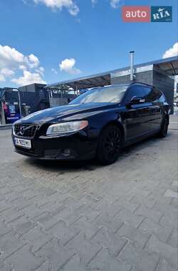 Универсал Volvo V70 2010 в Киеве