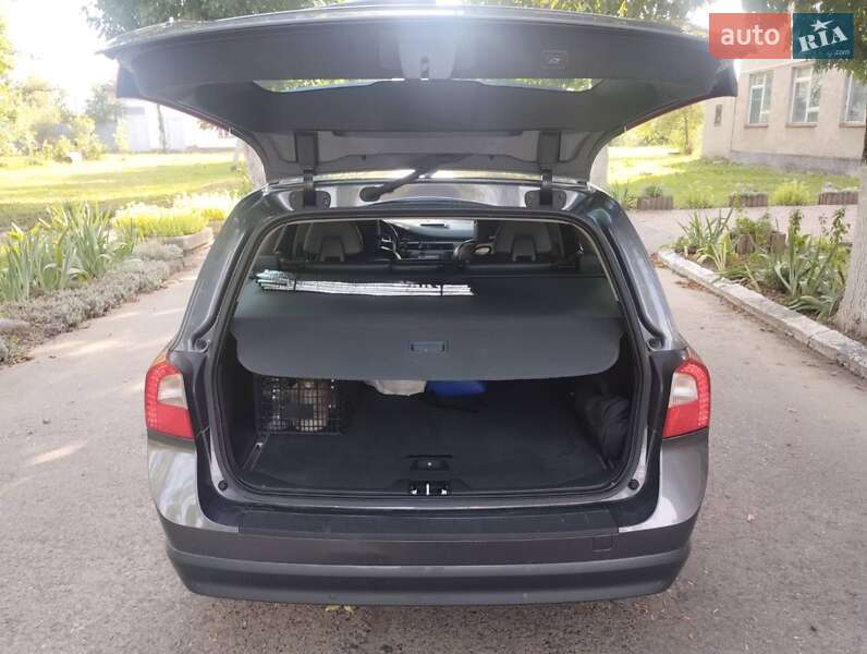 Универсал Volvo V70 2010 в Луцке