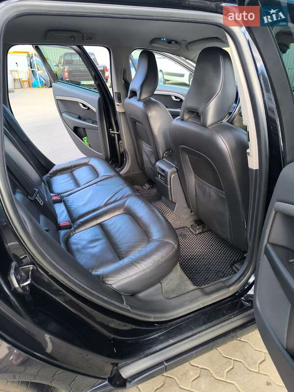 Универсал Volvo V70 2009 в Луцке фото 12 Универсал Volvo V70 2009 в Луцке