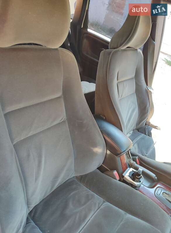 Универсал Volvo V70 1999 в Полтаве