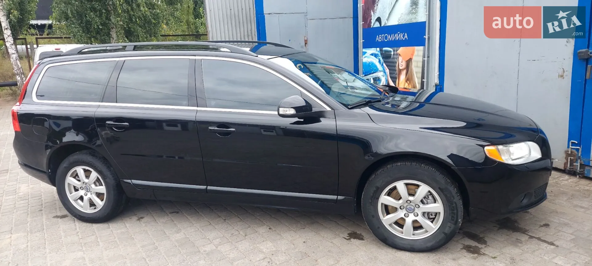 2011 Volvo V70 - мініатюра 5