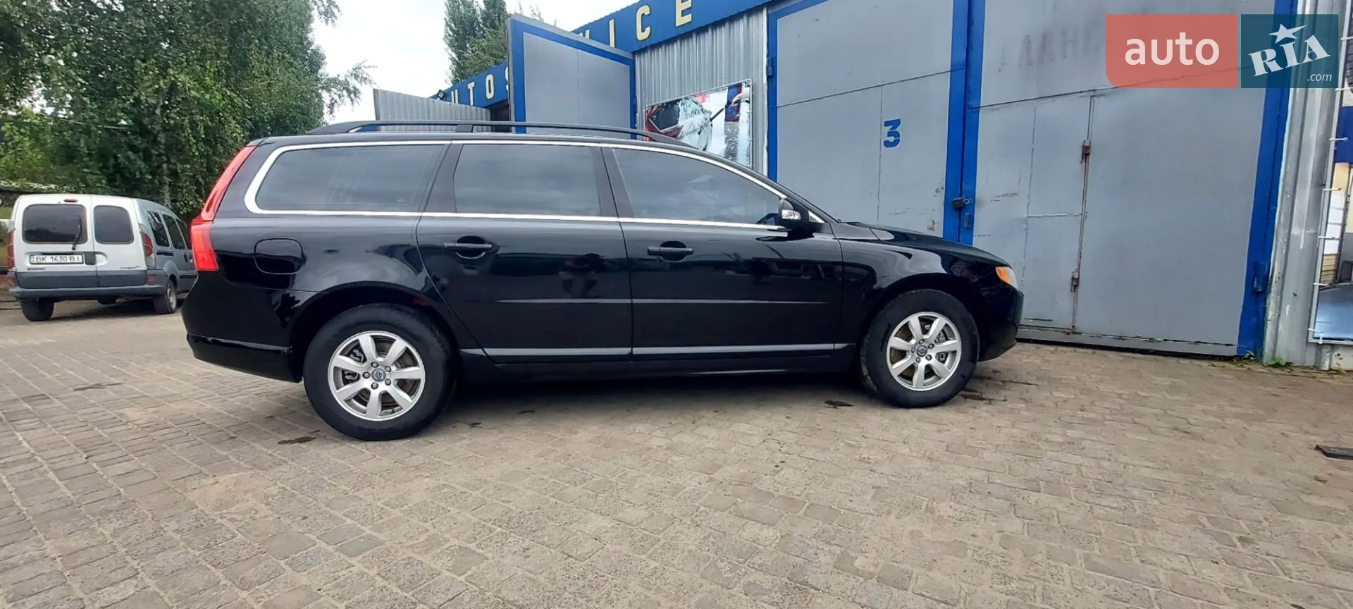 2011 Volvo V70 - мініатюра 9