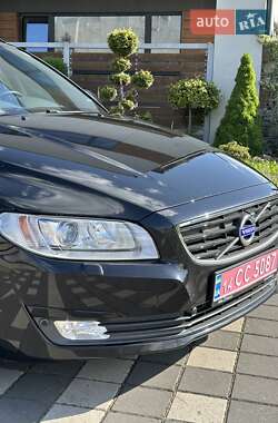 Универсал Volvo V70 2015 в 