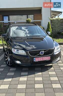 Универсал Volvo V70 2015 в 