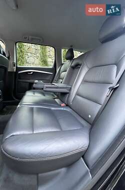 Универсал Volvo V70 2015 в 