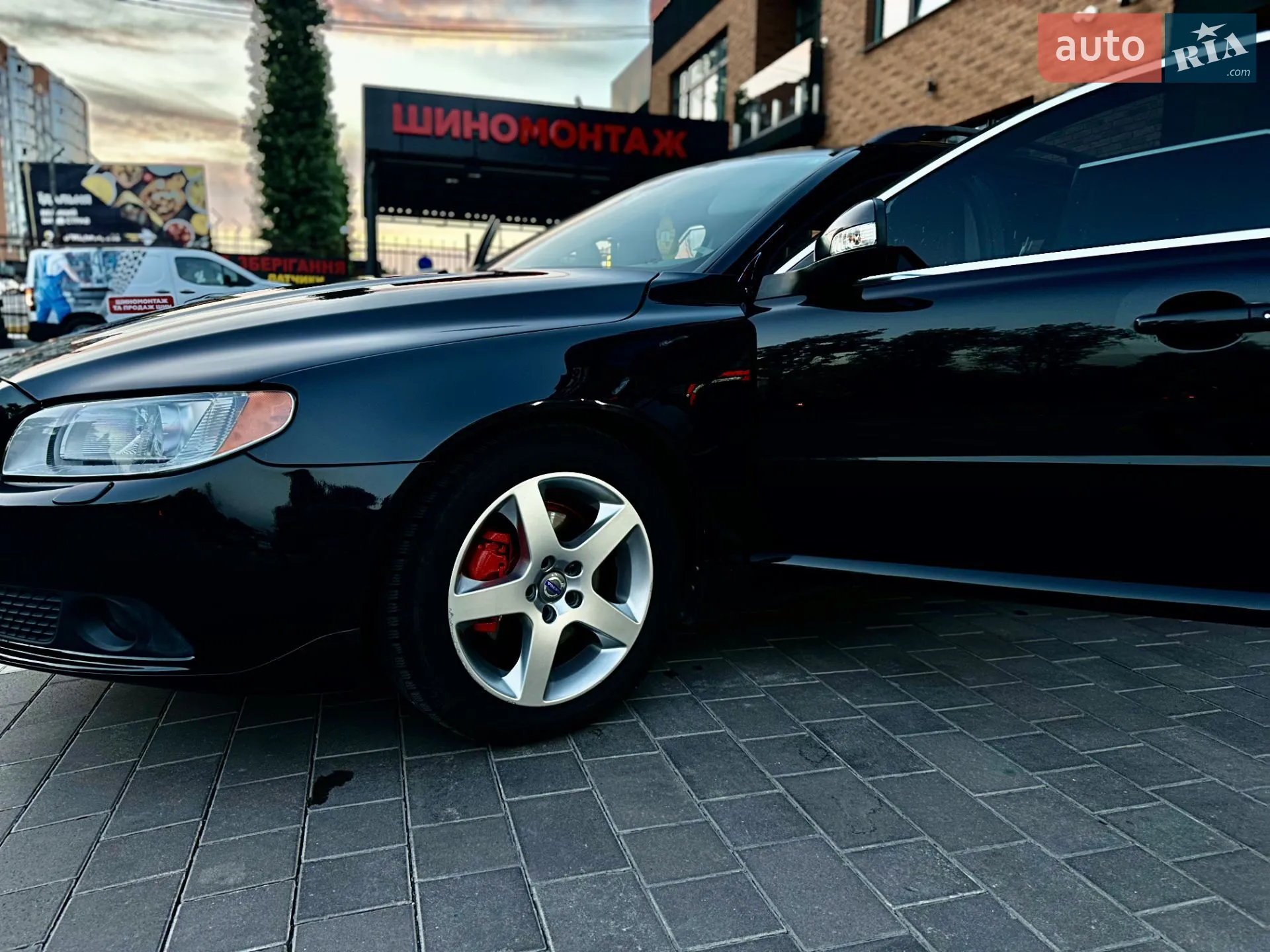 2010 Volvo V70 - мініатюра 15