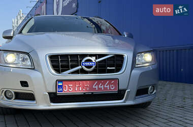 Універсал Volvo V70 2013 в Нововолинську