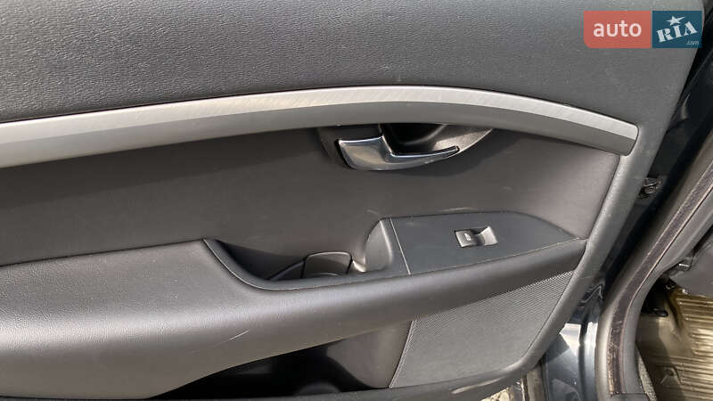 Универсал Volvo V70 2013 в Луцке