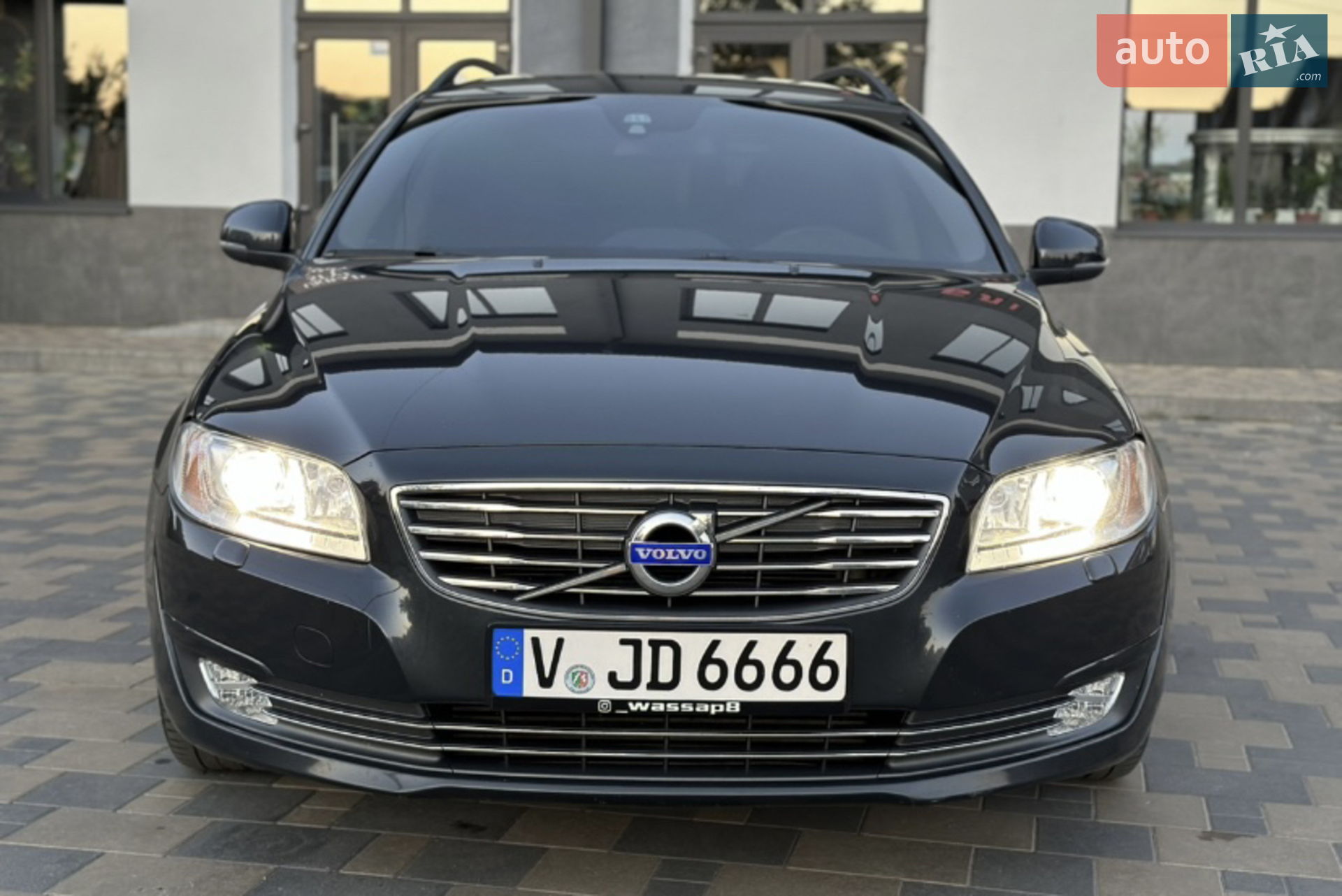 2015 Volvo V70 - мініатюра 8