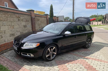 Универсал Volvo V70 2012 в 