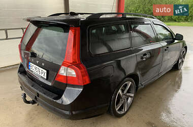 Универсал Volvo V70 2012 в 
