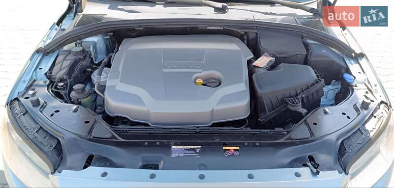Универсал Volvo V70 2008 в Черновцах