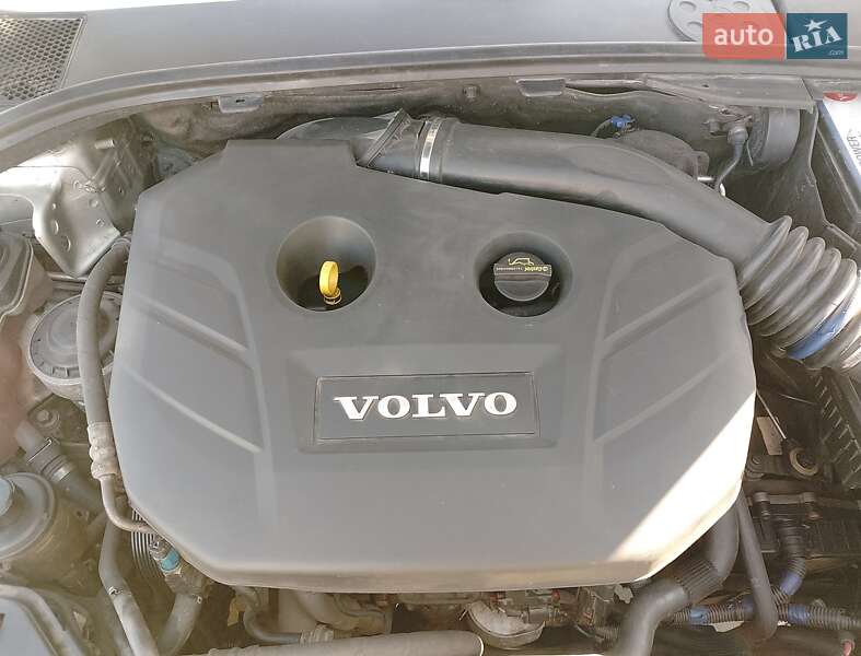 Універсал Volvo V70 2013 в Вінниці