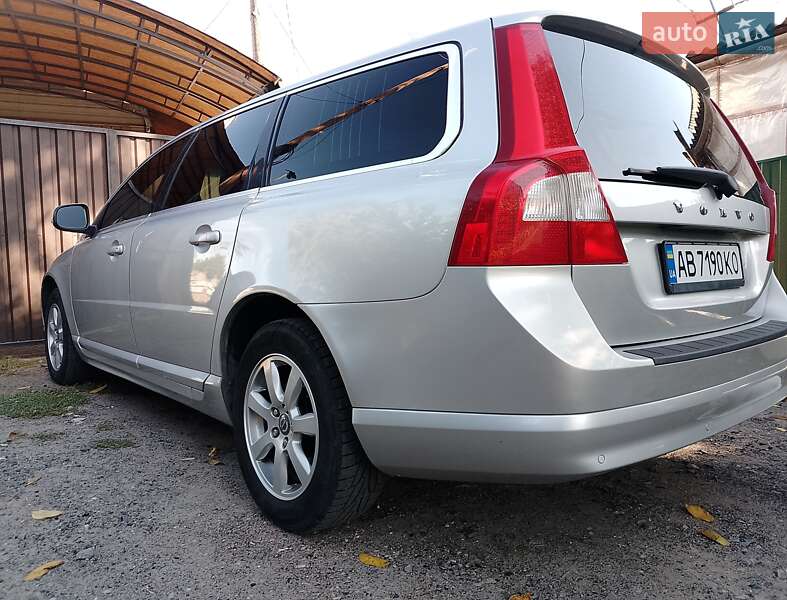 Універсал Volvo V70 2013 в Вінниці