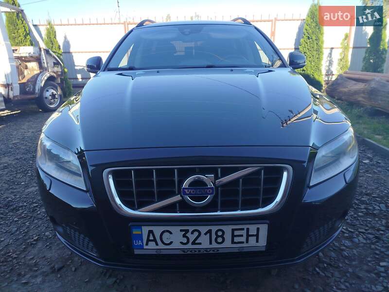 Volvo V70 2011