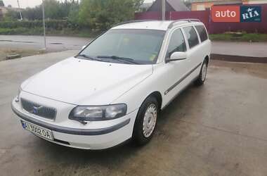 Универсал Volvo V70 2004 в Киеве