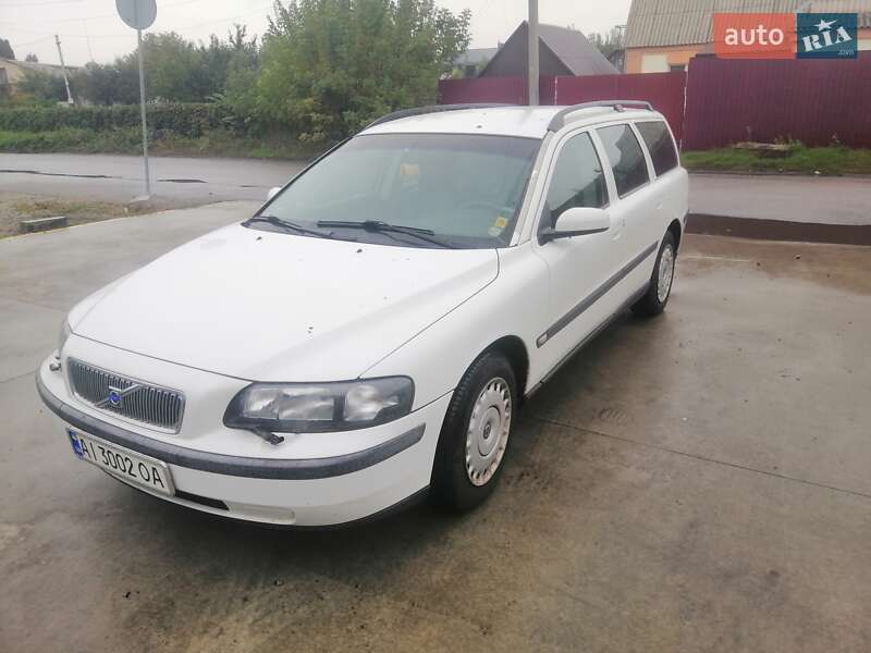 Volvo V70 2004