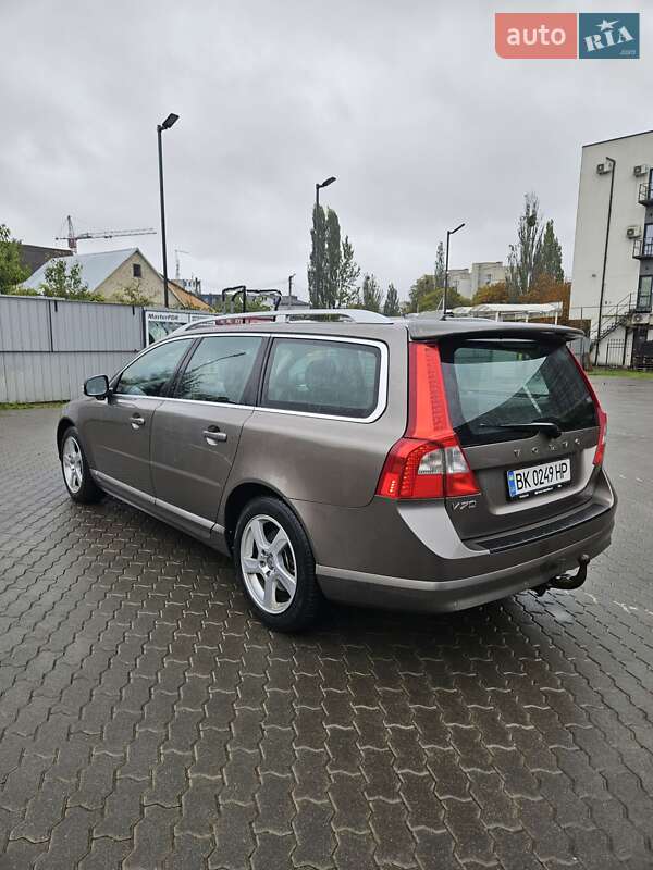 Универсал Volvo V70 2008 в Луцке