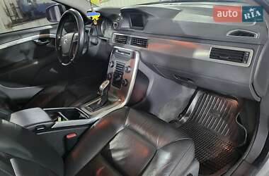 Универсал Volvo V70 2013 в 