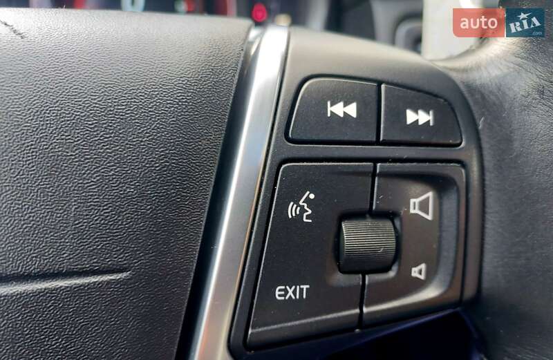 Універсал Volvo V70 2015 в Бродах