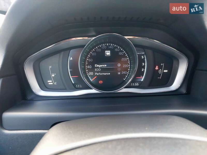 Універсал Volvo V70 2015 в Бродах