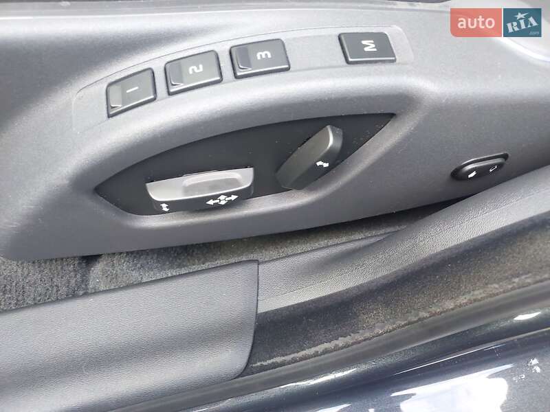 Універсал Volvo V70 2015 в Бродах