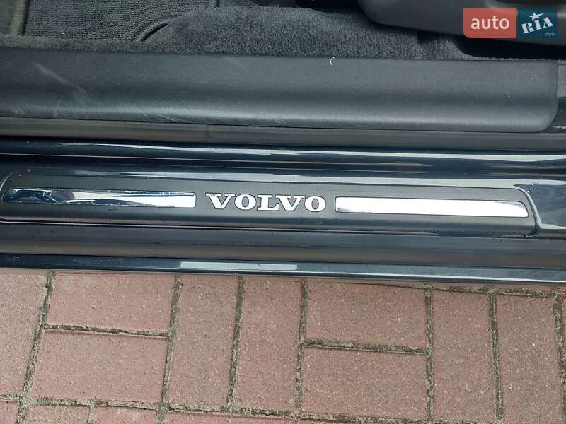 Універсал Volvo V70 2015 в Бродах
