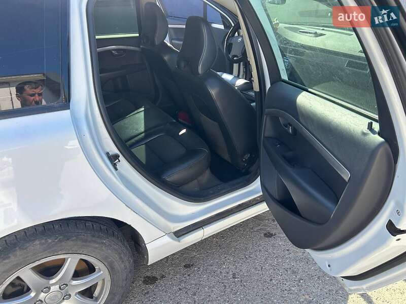 Универсал Volvo V70 2008 в Великодолинском фото 8 Универсал Volvo V70 2008 в Великодолинском